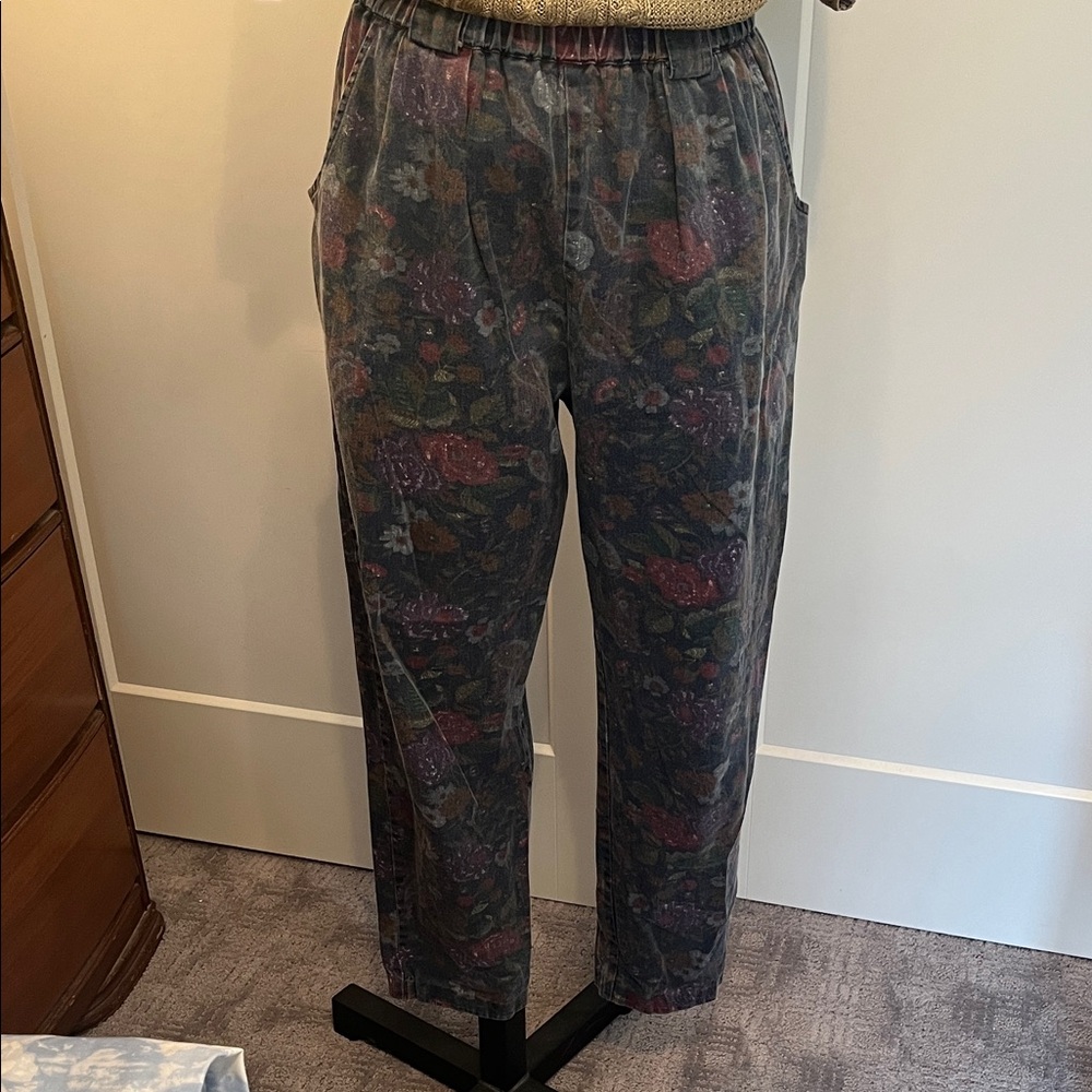 Vintage 80’s/90’s Floral Patterned Pants